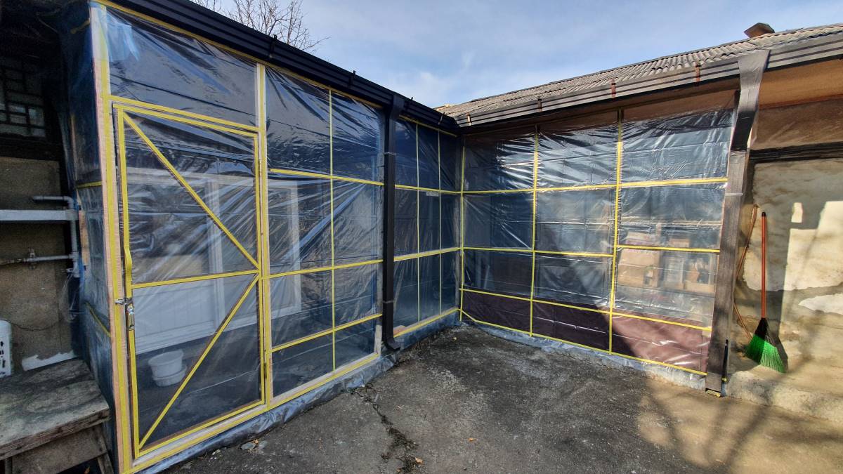 옥천면 지역사회보장협의체,‘우리집 깔끔 DAY-비닐가림막 설치’지원